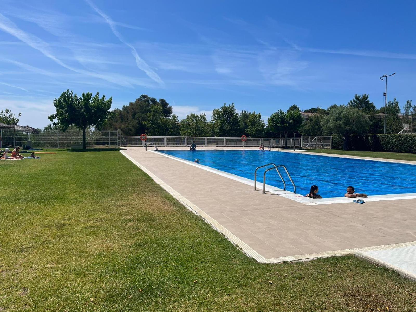 Chez Adela Apartment Almoster Bagian luar foto